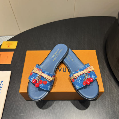 LOUIS VUITTON LV SLIDE SANDALS 25S IN DARK BLUE DENIM AND CALFSKIN WITH CHERRY BLOSSOM BUCKLE