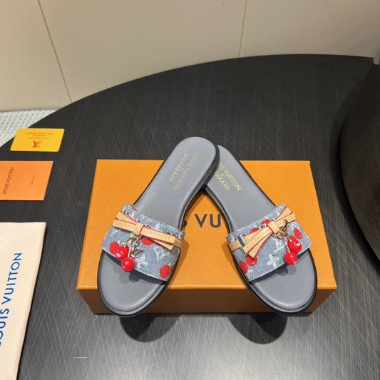 LOUIS VUITTON LV SLIDE SANDALS 25S IN GREY DENIM AND CALFSKIN WITH CHERRY BLOSSOM BUCKLE