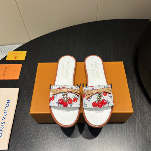 LOUIS VUITTON LV SLIDE SANDALS 25S IN WHITE DENIM AND CALFSKIN WITH CHERRY BLOSSOM BUCKLE
