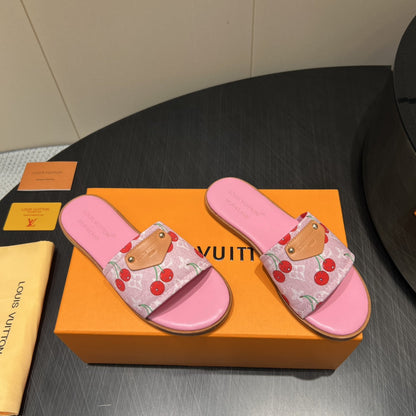 LOUIS VUITTON LV SLIDE SANDALS 25S IN PINK DENIM AND CALFSKIN WITH LOGO PRINT