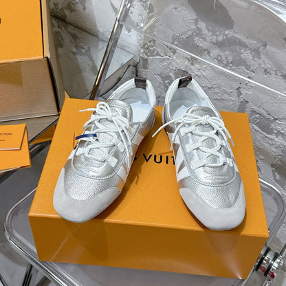 LOUIS VUITTON SNEAKERINA TRAINERS IN SILVER-TONE CALFSKIN AND SUEDE