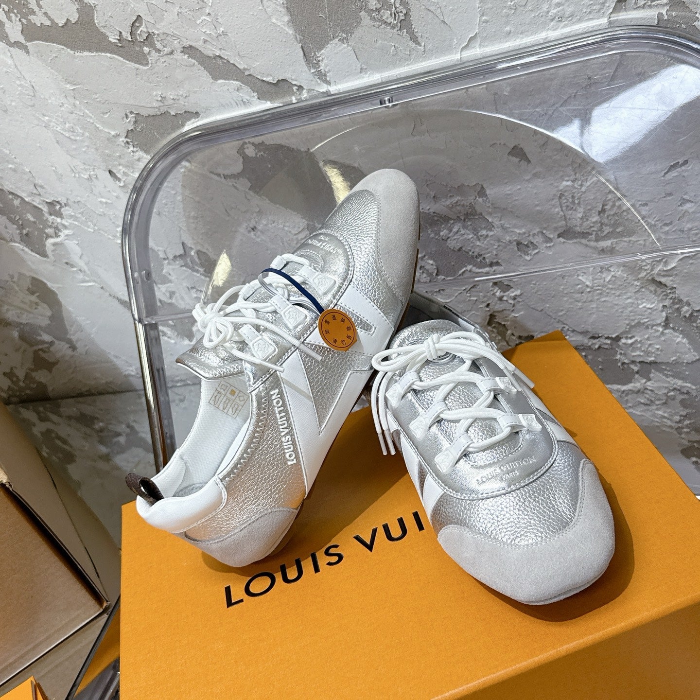 LOUIS VUITTON SNEAKERINA TRAINERS IN SILVER-TONE CALFSKIN AND SUEDE