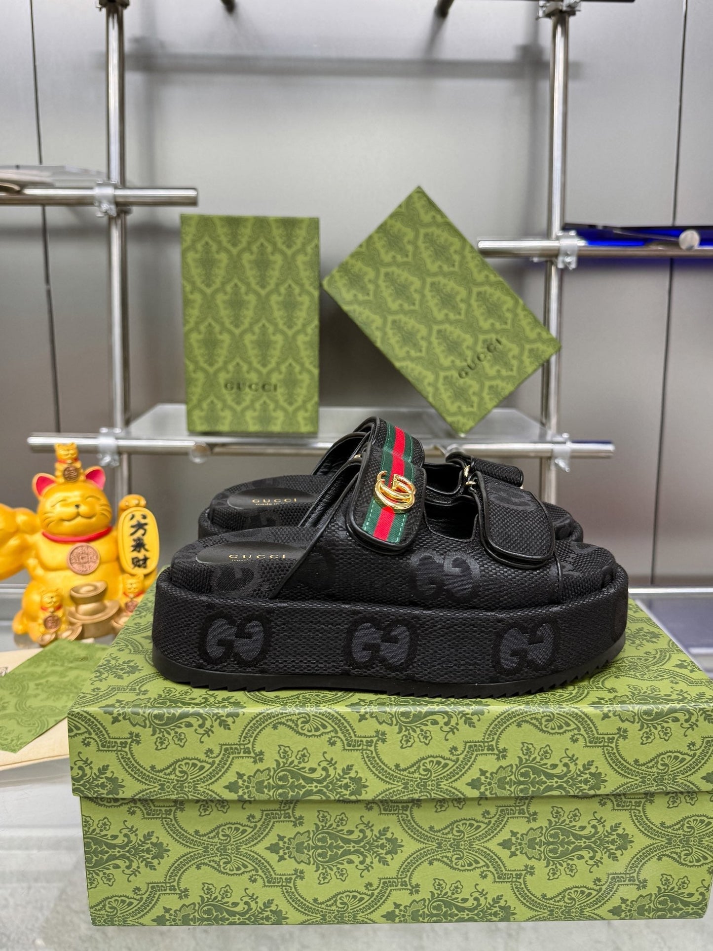 GUCCI SANDALS 22 IN BLACK FABRIC WITH GOLD HARDWARE