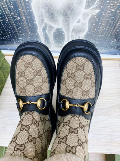 GUCCI HORSEBIT ANKLE BOOTS WITH MERINO TRIM IN BEIGE JACQUARD FABRIC MIX BLACK CALFSKIN