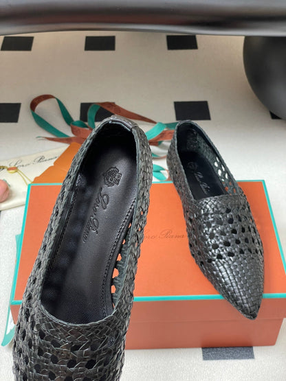 LP POINTED-TOE BALLET FLATS 25S IN BLACK LAMBSKIN