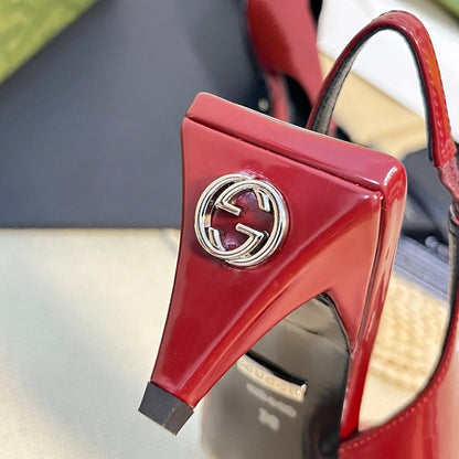 GUCCI Women's G plain leather Logo Slingbacks Currant Red