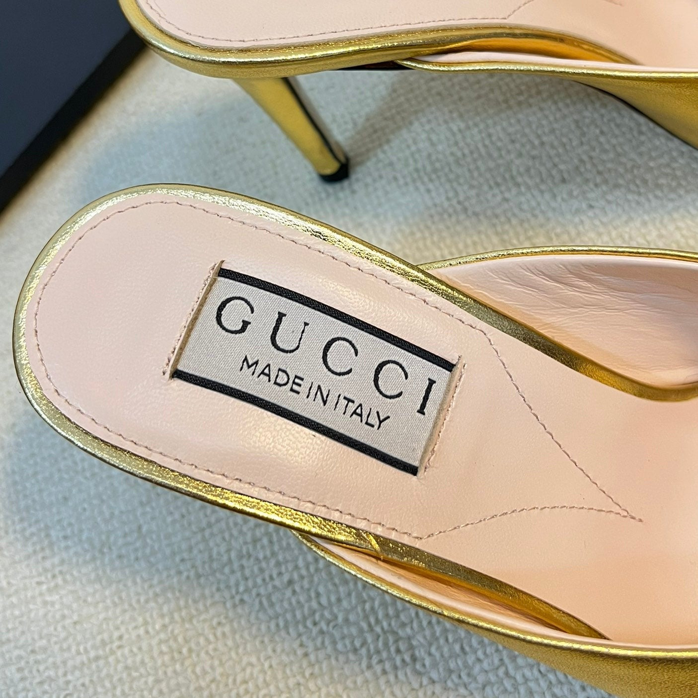 GUCCI Women's Horsebit mid-heel slide sandal in Gold