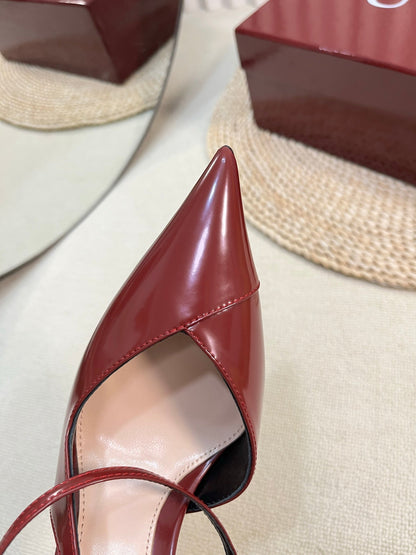 GUCCI HIGH SLINGBACK PUMP 10 CM IN CHERRY RED GLOSSY CALFSKIN