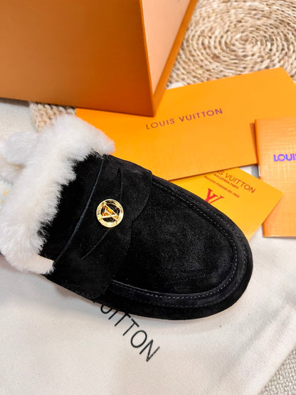 LOUIS VUITTON LV COSY FLAT COMFORT CLOG IN BLACK SUEDE AND SHEARLING LINING