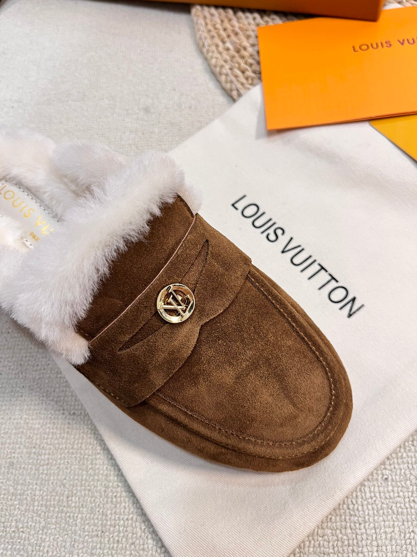 LOUIS VUITTON LV COSY FLAT COMFORT CLOG IN RUSSET BROWN SUEDE AND SHEARLING LINING