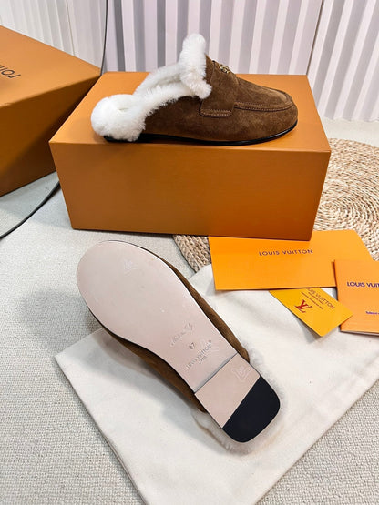 LOUIS VUITTON LV COSY FLAT COMFORT CLOG IN RUSSET BROWN SUEDE AND SHEARLING LINING