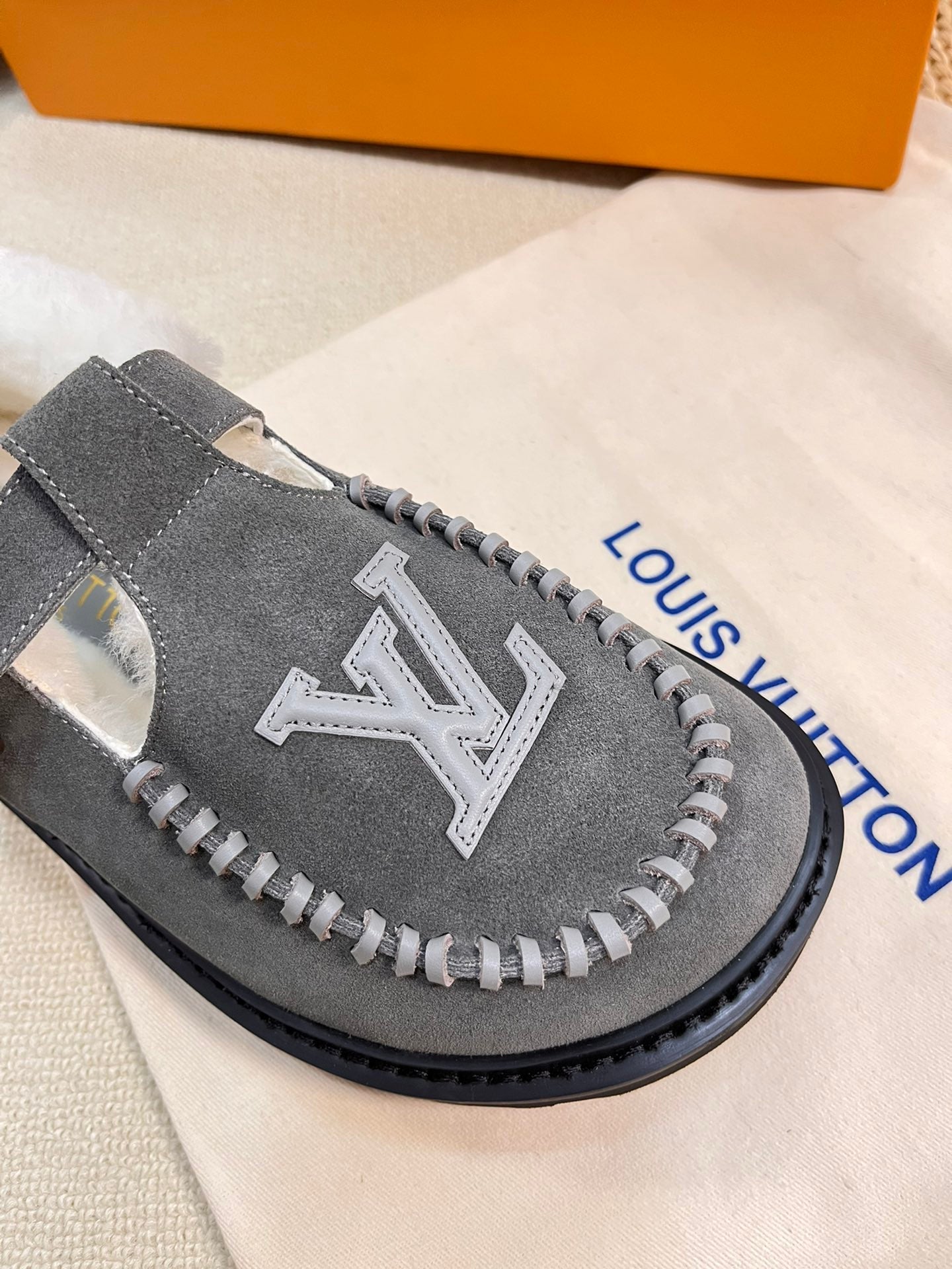 LOUIS VUITTON COLORADO COMFORT MARY JANE IN SHADOW GRAY SUEDE AND SHEARLING LINING