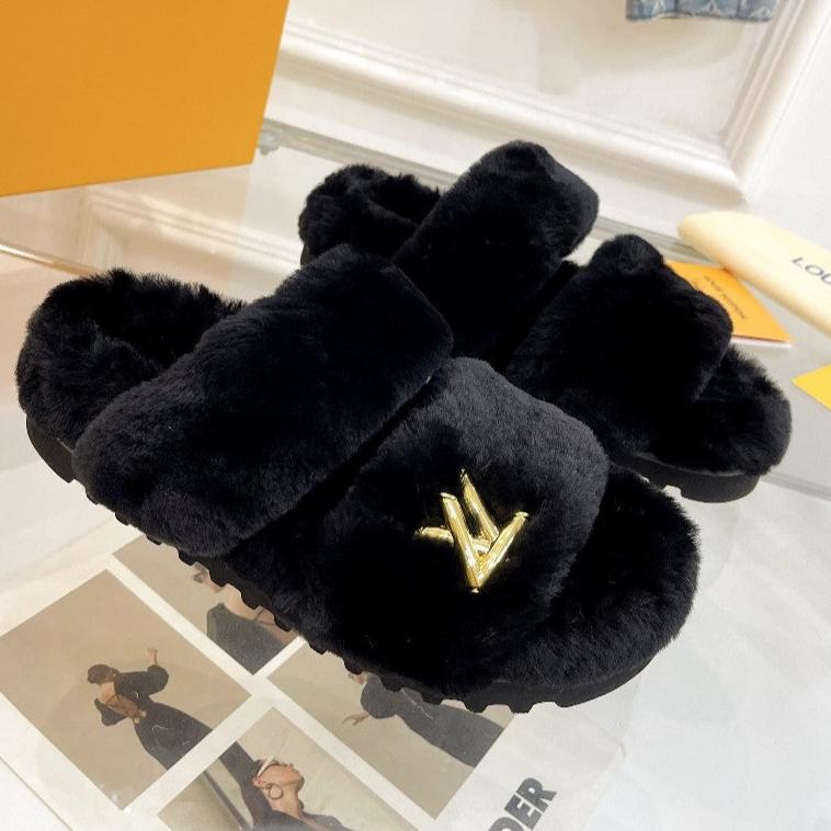 LOUIS VUITTON HALF MULE SLIPPERS IN BLACK FLEECE FEATURING METALLIC LOGO