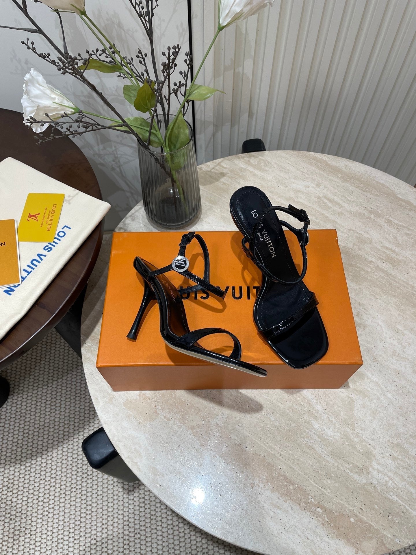LOUIS VUITTON 6AM HIGH SANDAL 95 MM IN BLACK PATENT LAMBSKIN