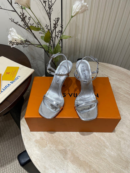 LOUIS VUITTON 6AM HIGH SANDAL 95 MM IN SILVER LAMBSKIN