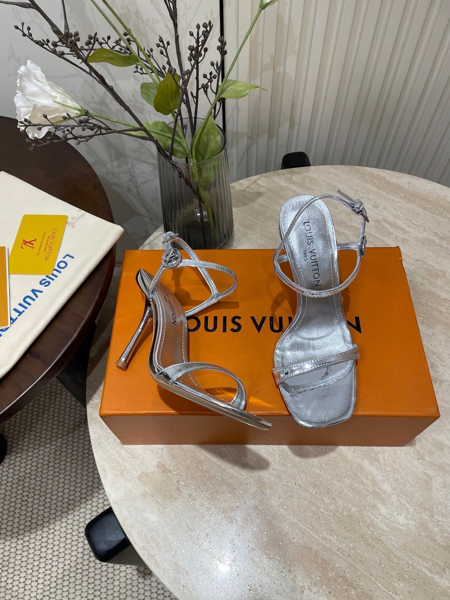LOUIS VUITTON 6AM HIGH SANDAL 95 MM IN SILVER LAMBSKIN