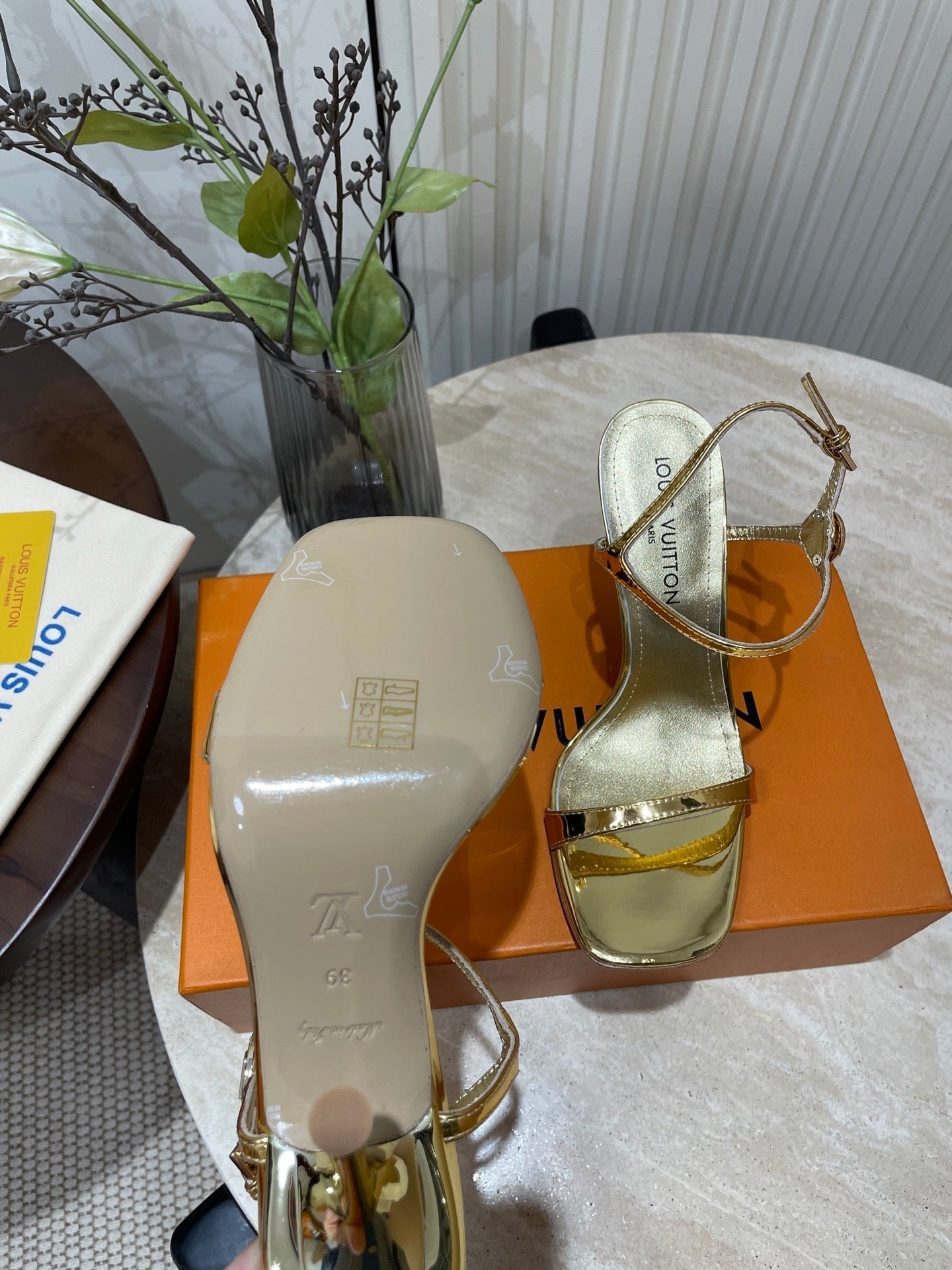 LOUIS VUITTON 6AM HIGH SANDAL 95 MM IN GOLD LAMBSKIN