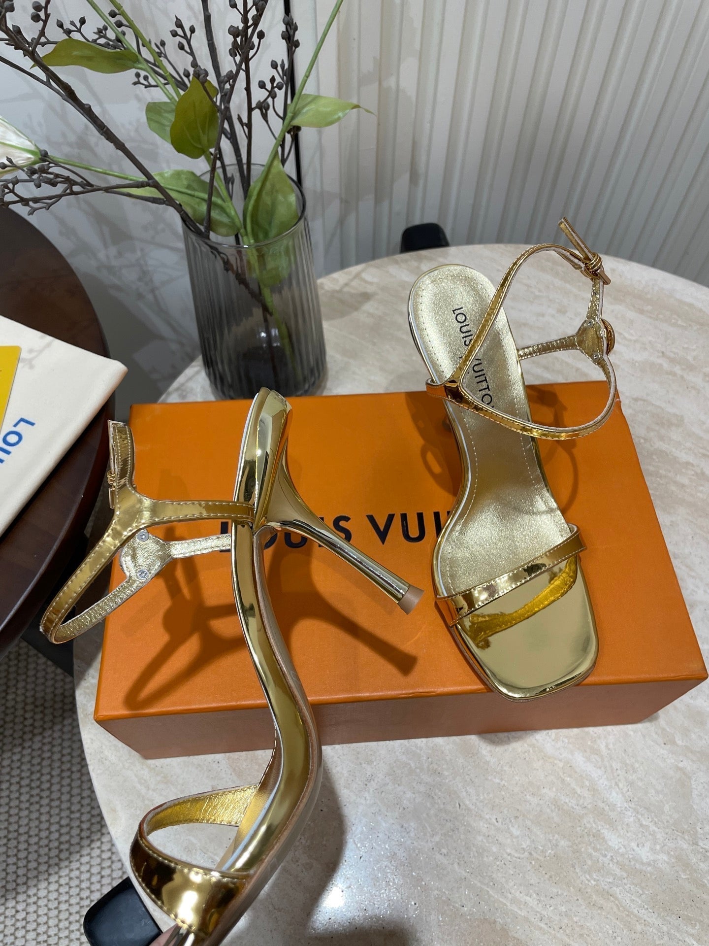 LOUIS VUITTON 6AM HIGH SANDAL 95 MM IN GOLD LAMBSKIN