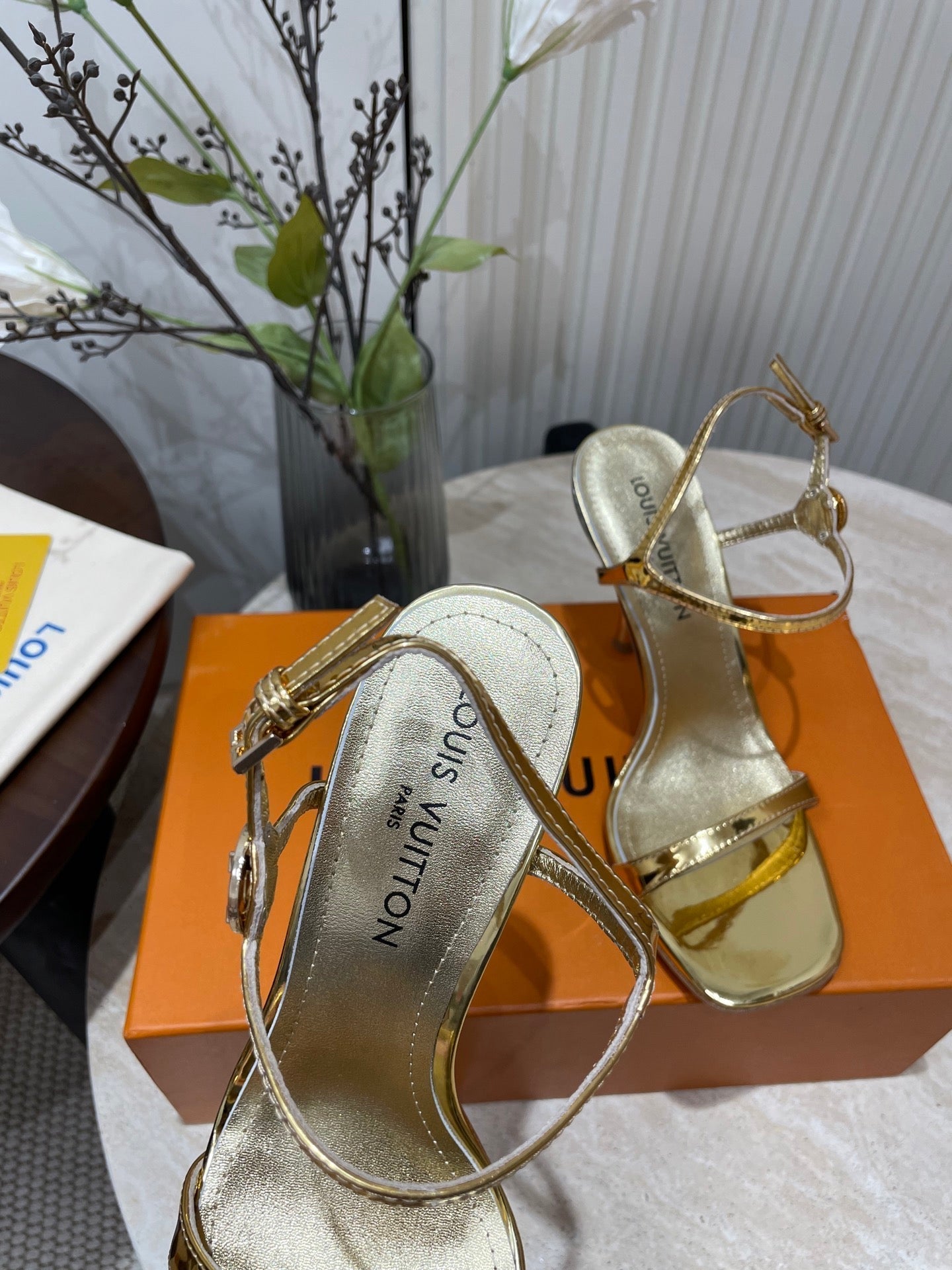 LOUIS VUITTON 6AM HIGH SANDAL 95 MM IN GOLD LAMBSKIN