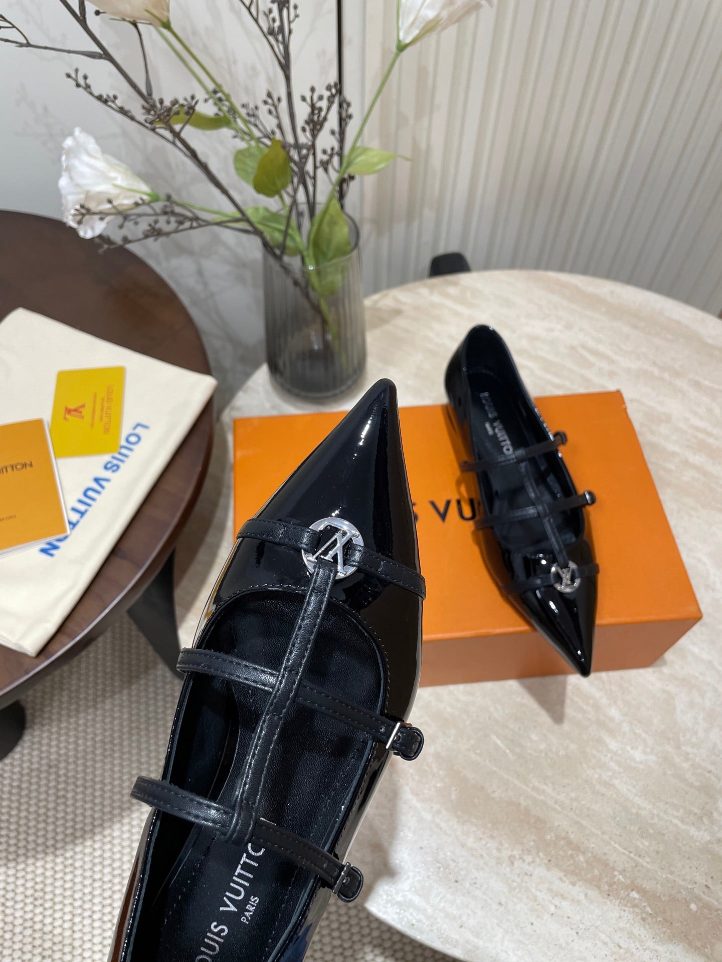LOUIS VUITTON POINTED-TOE TRIPLE-STRAP BALLET FLAT IN BLACK PATENT CALFSKIN