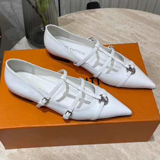LOUIS VUITTON POINTED-TOE TRIPLE-STRAP BALLET FLAT IN WHITE PATENT CALFSKIN