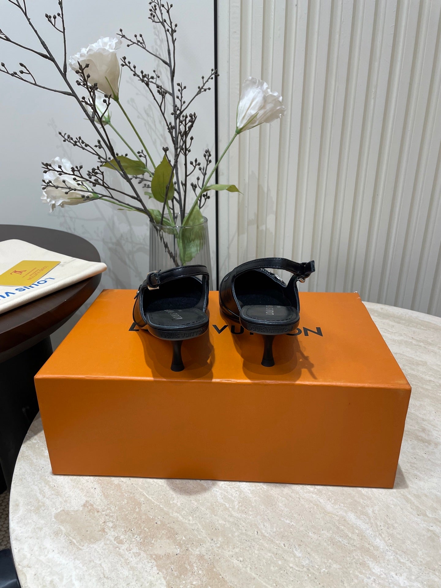 LOUIS VUITTON HIGH SLINGBACKS 5 CM IN BLACK CALFSKIN
