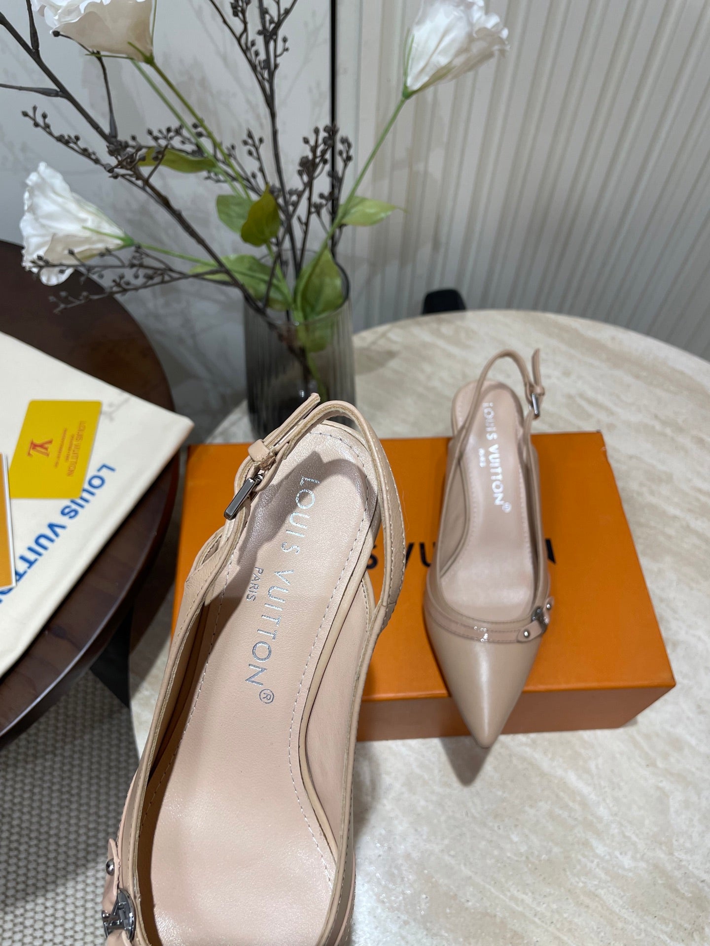 LOUIS VUITTON HIGH SLINGBACKS 5 CM IN BEIGE CREAM CALFSKIN