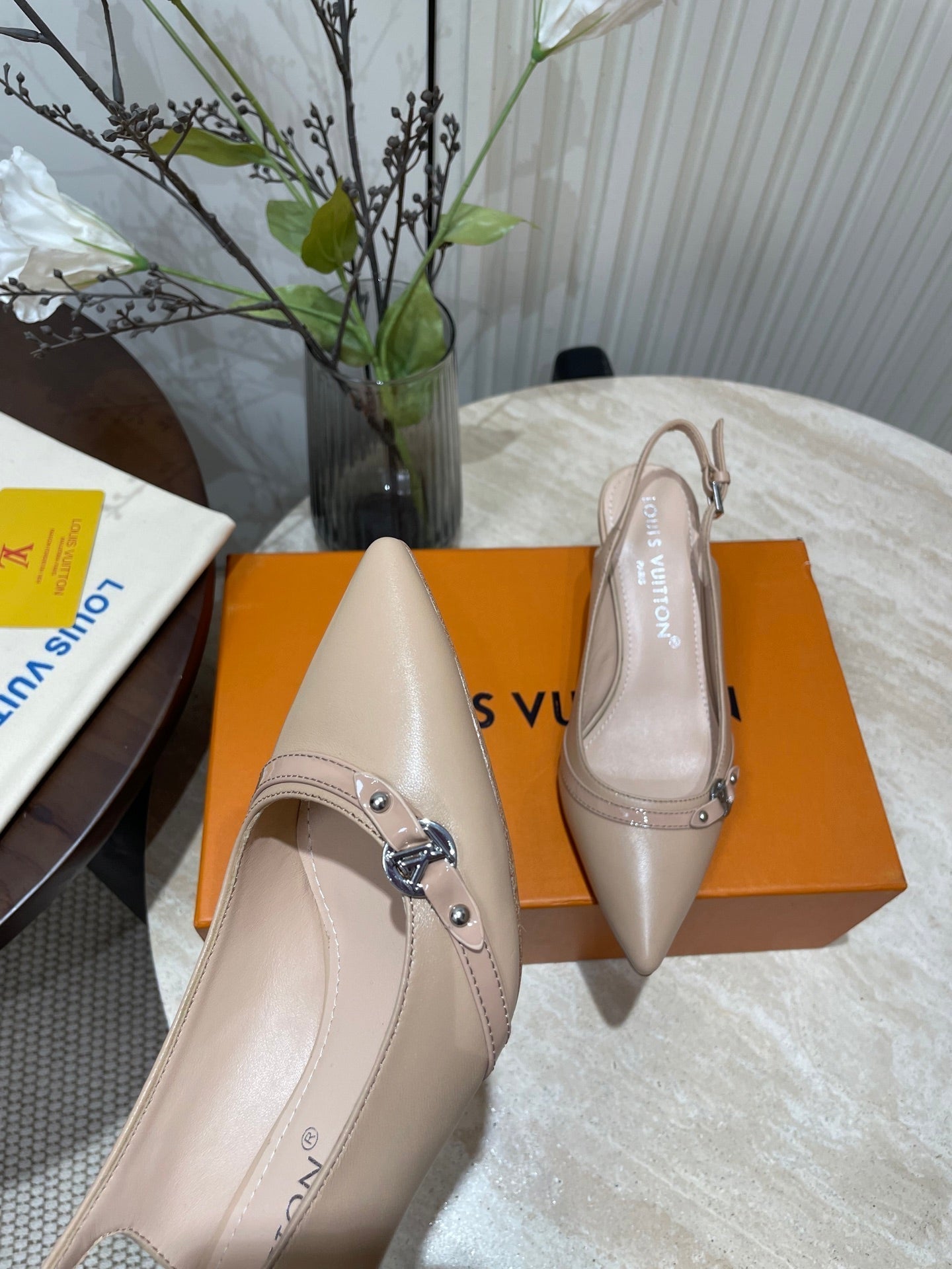 LOUIS VUITTON HIGH SLINGBACKS 5 CM IN BEIGE CREAM CALFSKIN