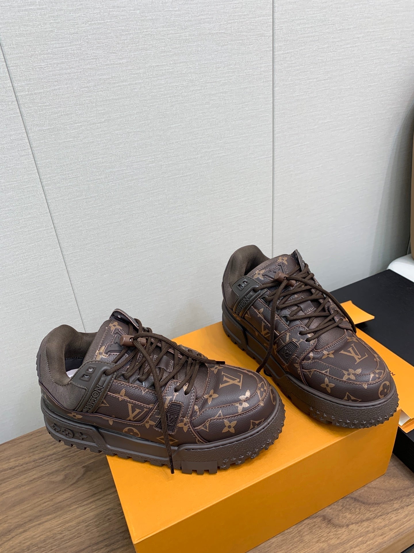 LOUIS VUITTON LV TRAINER IN CHOCOLATE BROWN MONOGRAM CALFSKIN