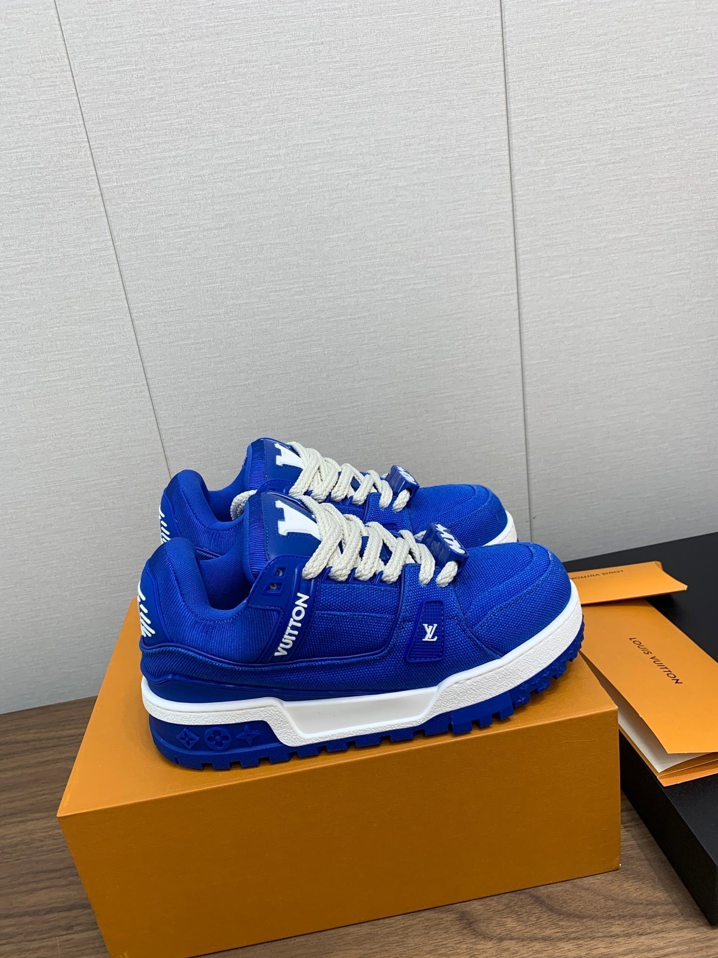 LOUIS VUITTON LV WOMEN'S TRAINER IN COBALT BLUE JACQUARD AND CALFSKIN