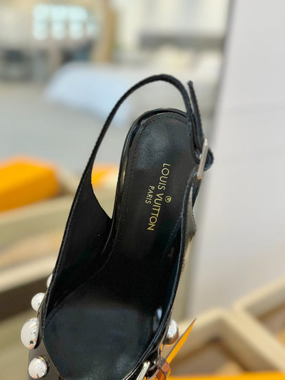LOUIS VUITTON HIGH HEELS 95 MM IN BLACK PATENT CALFSKIN WITH CRYSTALS