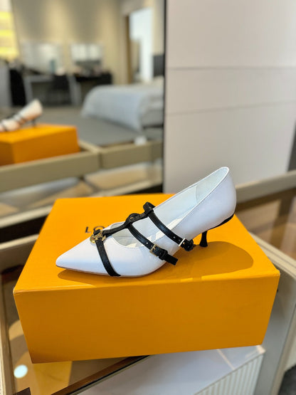 LOUIS VUITTON HIGH PUMP 5 CM TRIPLE-STRAP IN WHITE CALFSKIN WITH BLACK STRAP