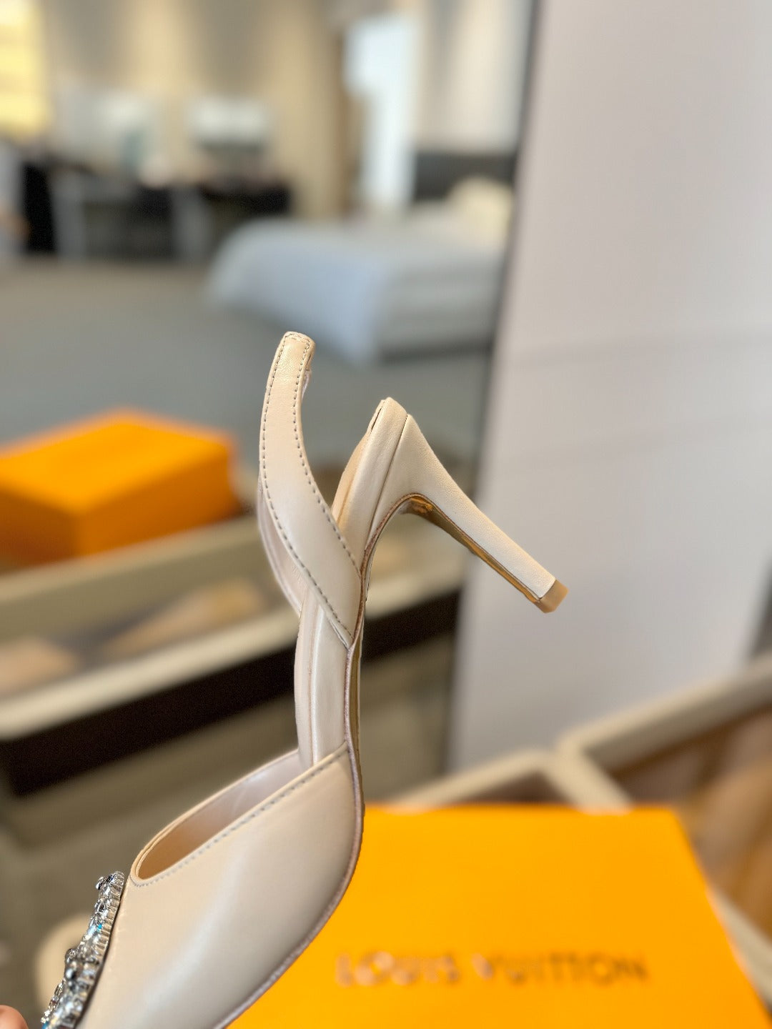 LOUIS VUITTON HIGH HEEL 75 MM SLINGBACK IN NUDE BEIGE CALFSKIN WITH CRYSTAL