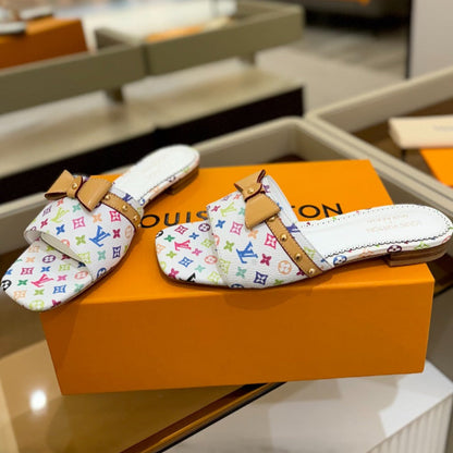 LOUIS VUITTON LV X TM 6AM FLAT MULE IN WHITE MONOGRAM CALFSKIN