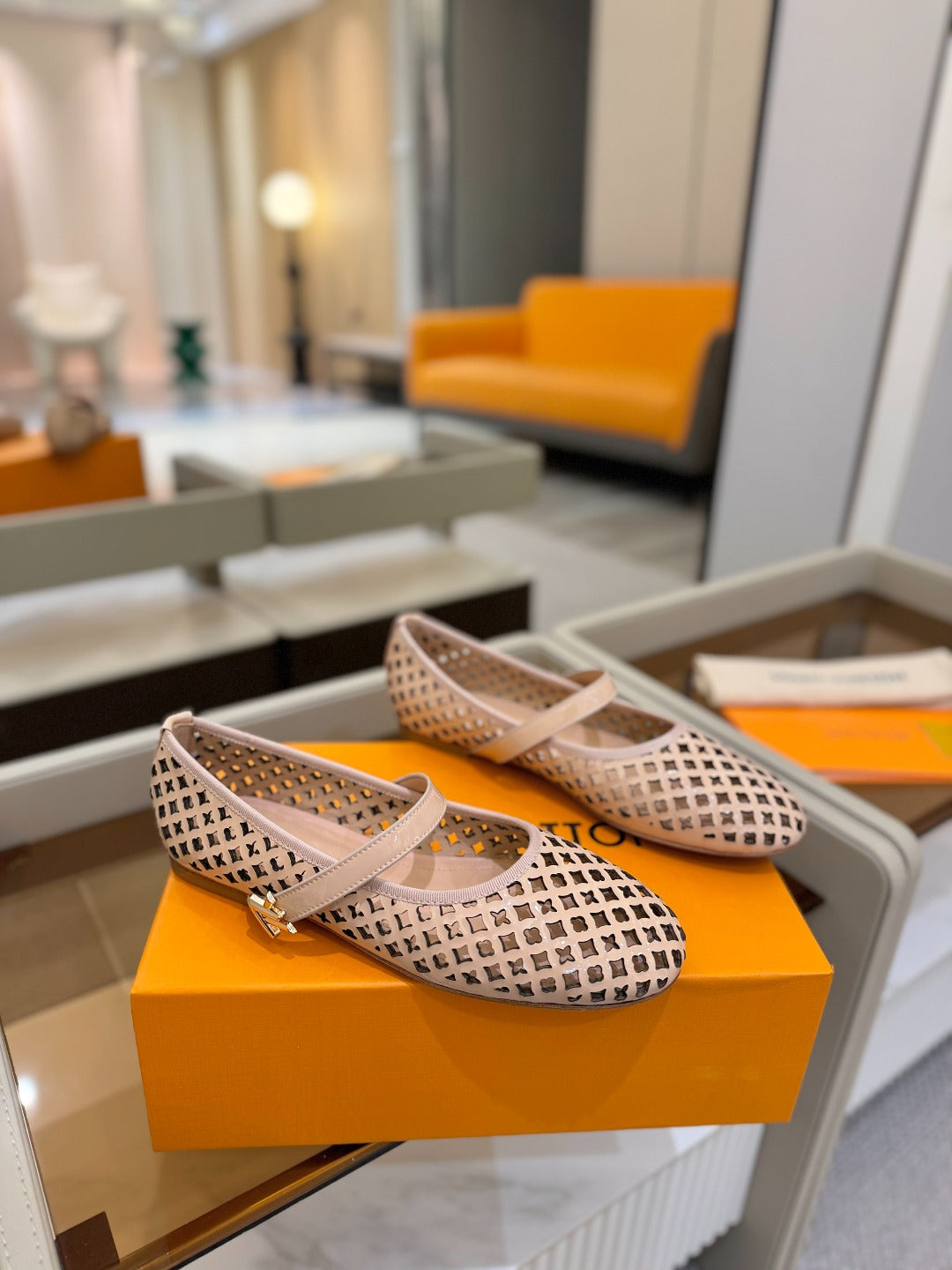 LOUIS VUITTON ROMY FLAT BALLERINA IN LIGHT PINK MESH PATENT CALFSKIN