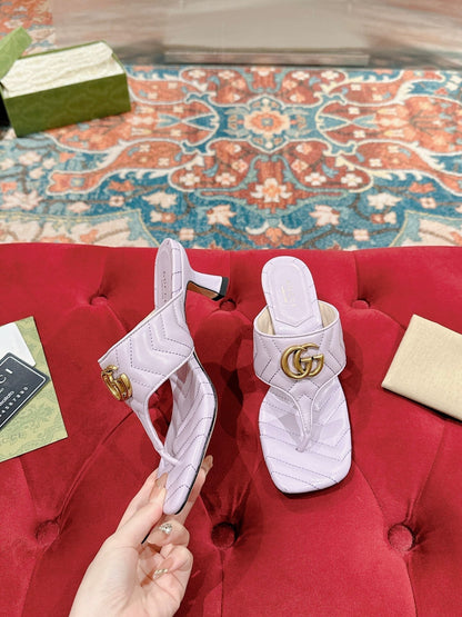 GUCCI HIGH THONG MULE 55MM IN LIGHT PINK CALFSKIN WITH GOLD HARDWARE