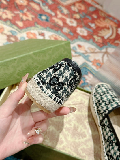 GUCCI ESPADRILLE LOAFER BLACK AND BASIL CANVAS