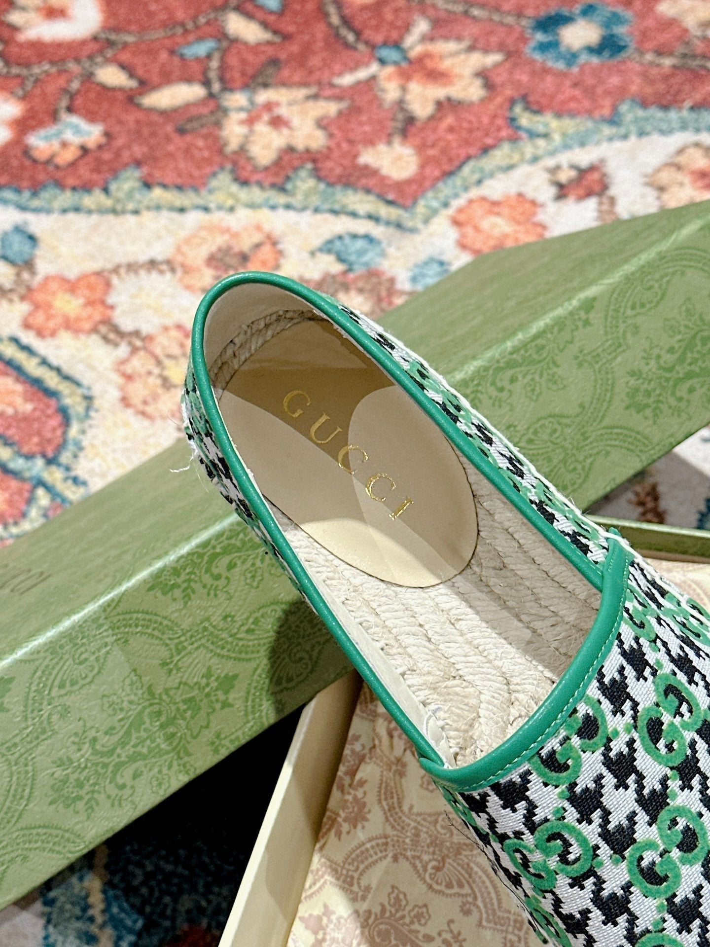 GUCCI ESPADRILLE LOAFER GREEN CANVAS
