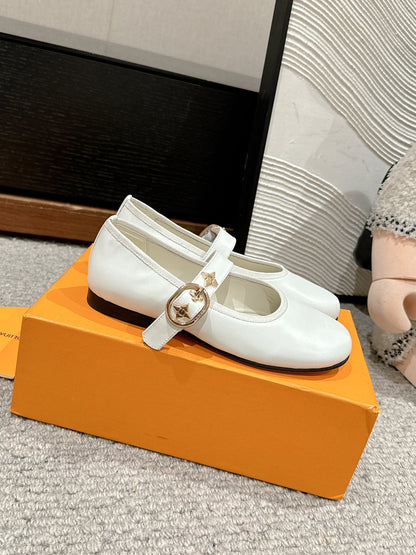 LOUIS VUITTON MARY JANE SHOES IN WHITE SHEEPSKIN