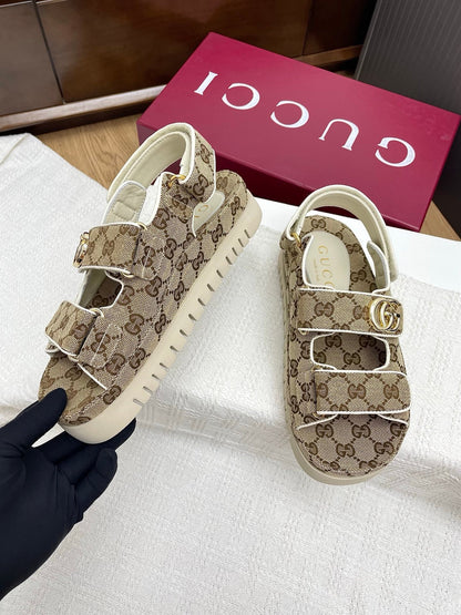 GUCCI CLASSIC SANDALS 25S IN BEIGE FABRIC WITH GOLD HARDWARE