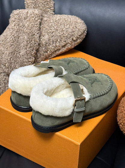 LOUIS VUITTON COLORADO COMFORT MARY JANE IN BASIL GREEN SUEDE AND SHEARLING LINING