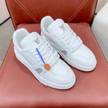 LOUIS VUITTON TRAINER SNEAKER IN WHITE CALFSKIN