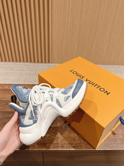 LOUIS VUITTON LV ARCHLIGHT SNEAKER IN WHITE MIX AEGEAN BLUE CALFSKIN AND MONOGRAM DENIM