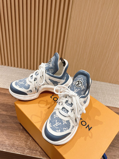 LOUIS VUITTON LV ARCHLIGHT SNEAKER IN WHITE MIX AEGEAN BLUE CALFSKIN AND MONOGRAM DENIM