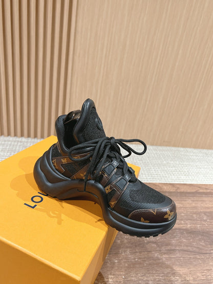LOUIS VUITTON LV ARCHLIGHT SNEAKER IN BLACK CANVAS AND CHOCOLATE BROWN MONOGRAM CALFSKIN
