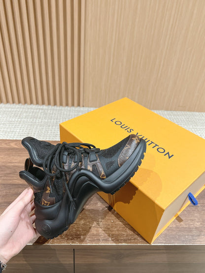 LOUIS VUITTON LV ARCHLIGHT SNEAKER IN BLACK CANVAS AND CHOCOLATE BROWN MONOGRAM CALFSKIN