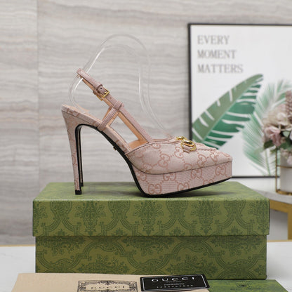 GUCCI Valentino High heels Ivory