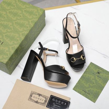GUCCI Sandales Cuir Noir Black