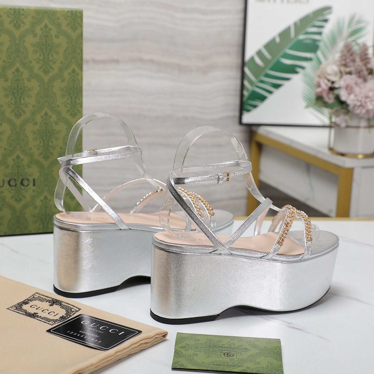 GUCCI WEDGE PLATFORM IN SILVER SHEEPSKIN