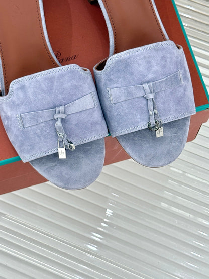 HIGH HEELS IN GREY SUEDE AND LAMBSKIN